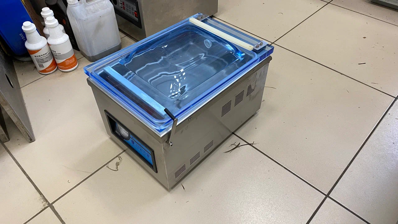 Вакуумный упаковщик Eksi EHVC-260T/1A