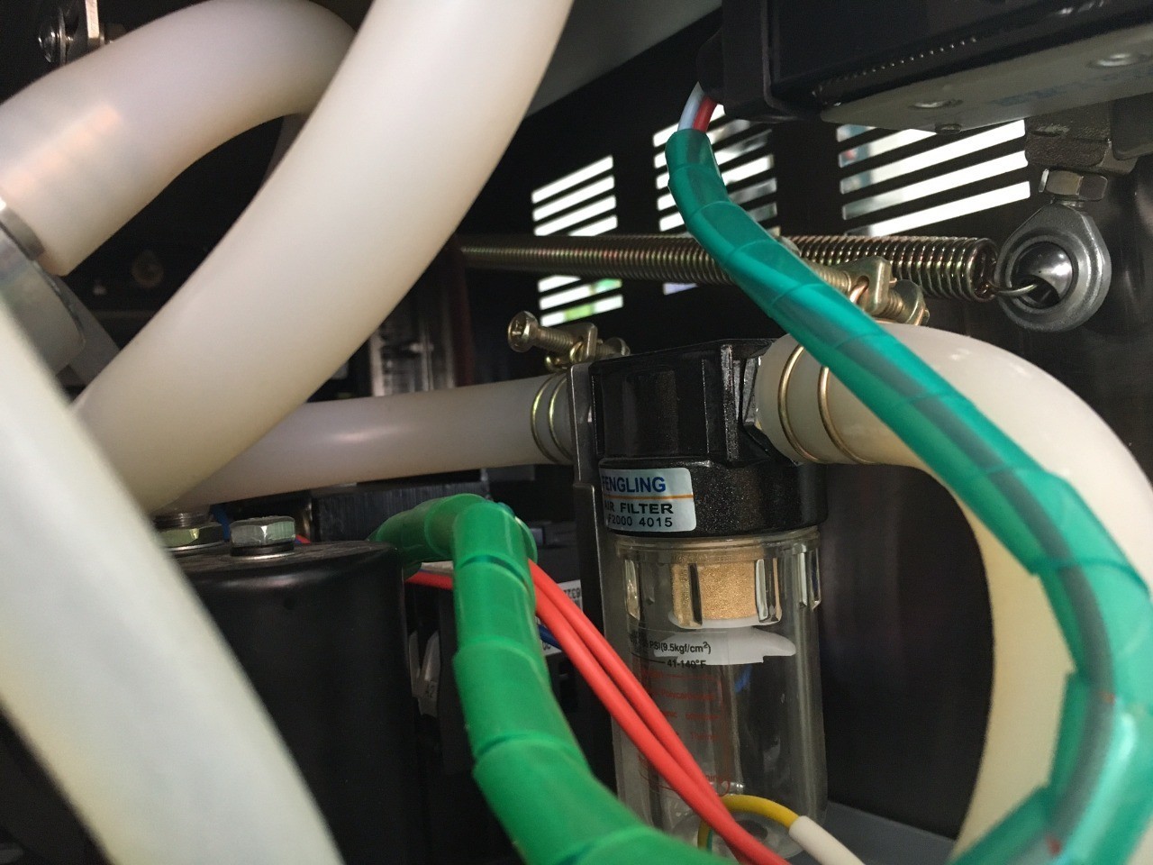 Вакуумный упаковщик Hualian HVC-260T/1A (DZ-260/PD) нерж. от экспертов компании ПРОФВАКУУМ